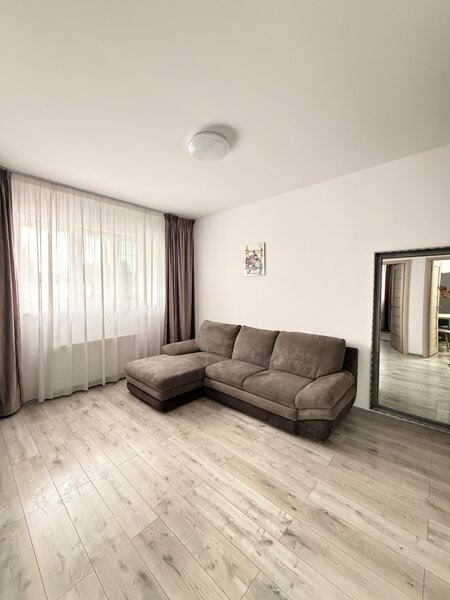 Actiunii, apartament 2 camere de vanzare, loc de parcare sector 4