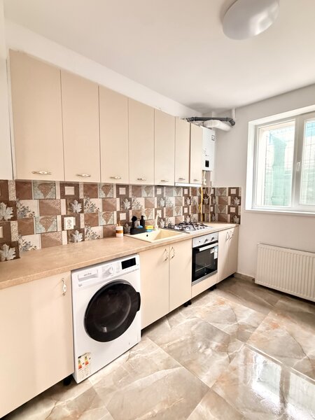 Actiunii, apartament 2 camere de vanzare, loc de parcare sector 4