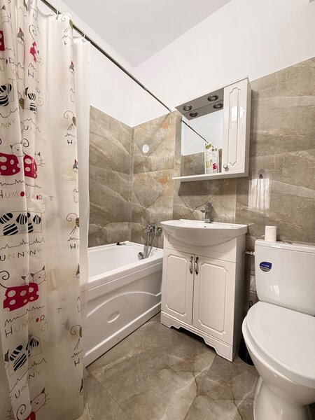 Actiunii, apartament 2 camere de vanzare, loc de parcare sector 4